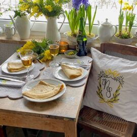 Kissenhülle Mimosen und Monogramm