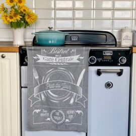 Bistro-Feeling in deiner Küche: Französisches Geschirrtuch