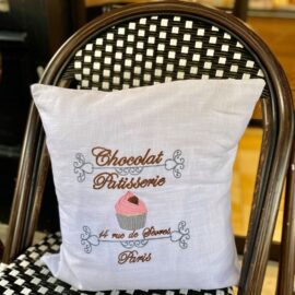 Eleganter Paris Chic für dein Sofa: Kissenbezug Patisserie de Paris