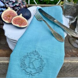 Leinenserviette mit Monogramm Lorgues