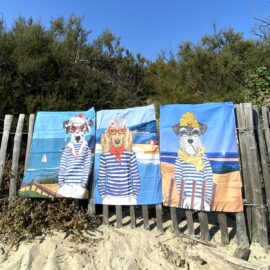 Maritime Geschirrtücher mit Hunden im Matrosenlook, Dalmatiner, Golden Retriever und Schnauzer, von Atelier Luhabru